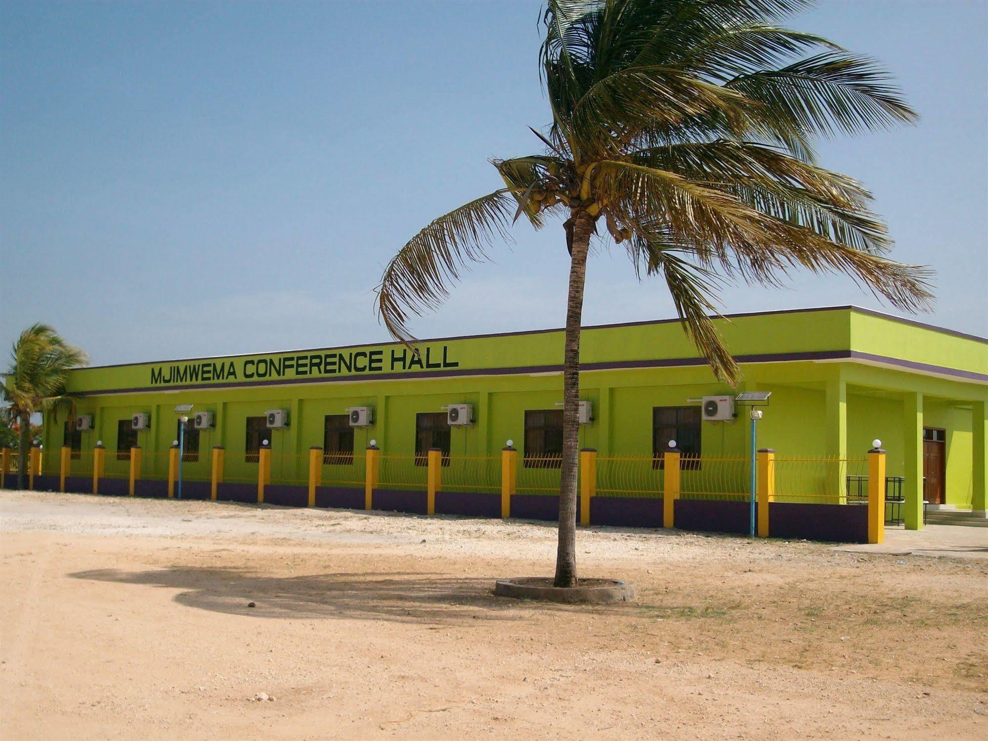 South Beach Resort Dar es Salaam Esterno foto